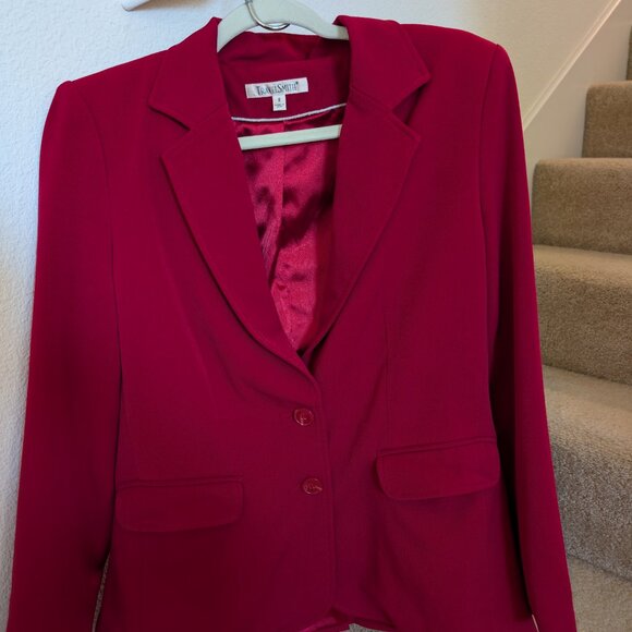 Three TravelSmith Jackets Size 8 (Black & Red) - Picture 5 of 11